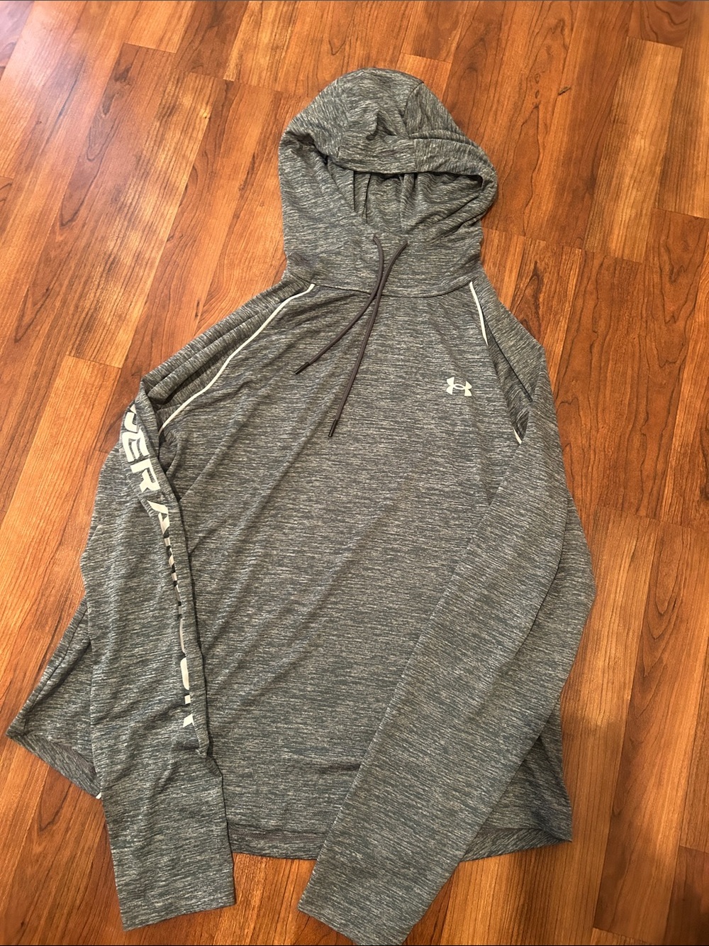 Under Armour Women’s Gray Marled Hoodie